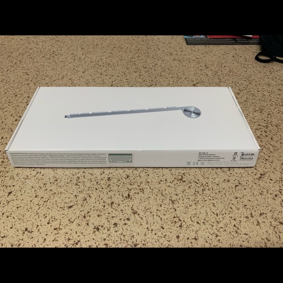 Apple Wireless Keyboard - Picture 7 of 7